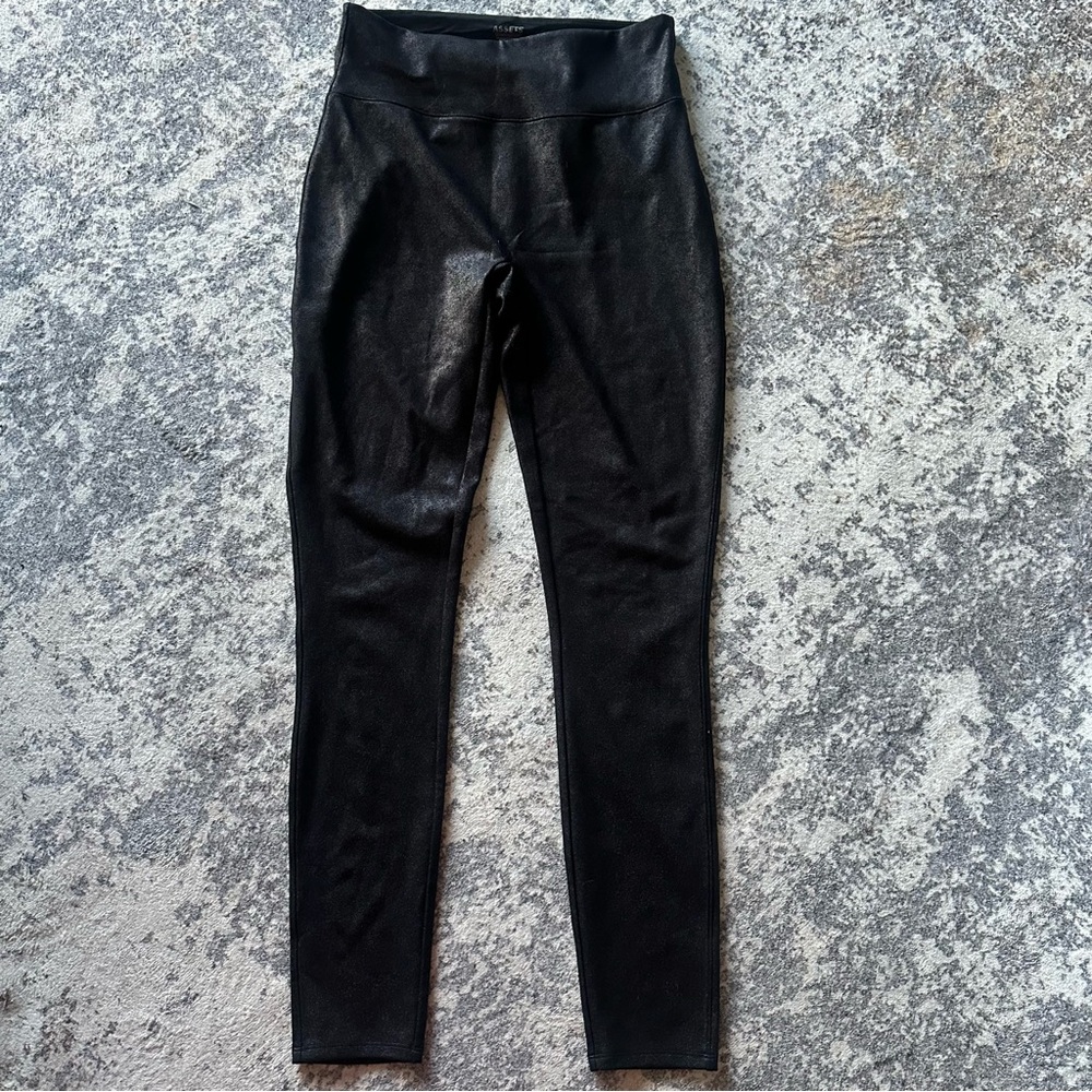 EUC Assets by SPANX Black Leggings-Large